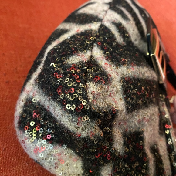 Fendi bag - Picture 10 of 16